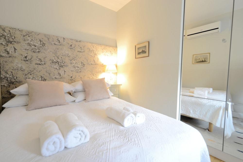 Crystal Suites Chez Helena คราคูฟ ภายนอก รูปภาพ